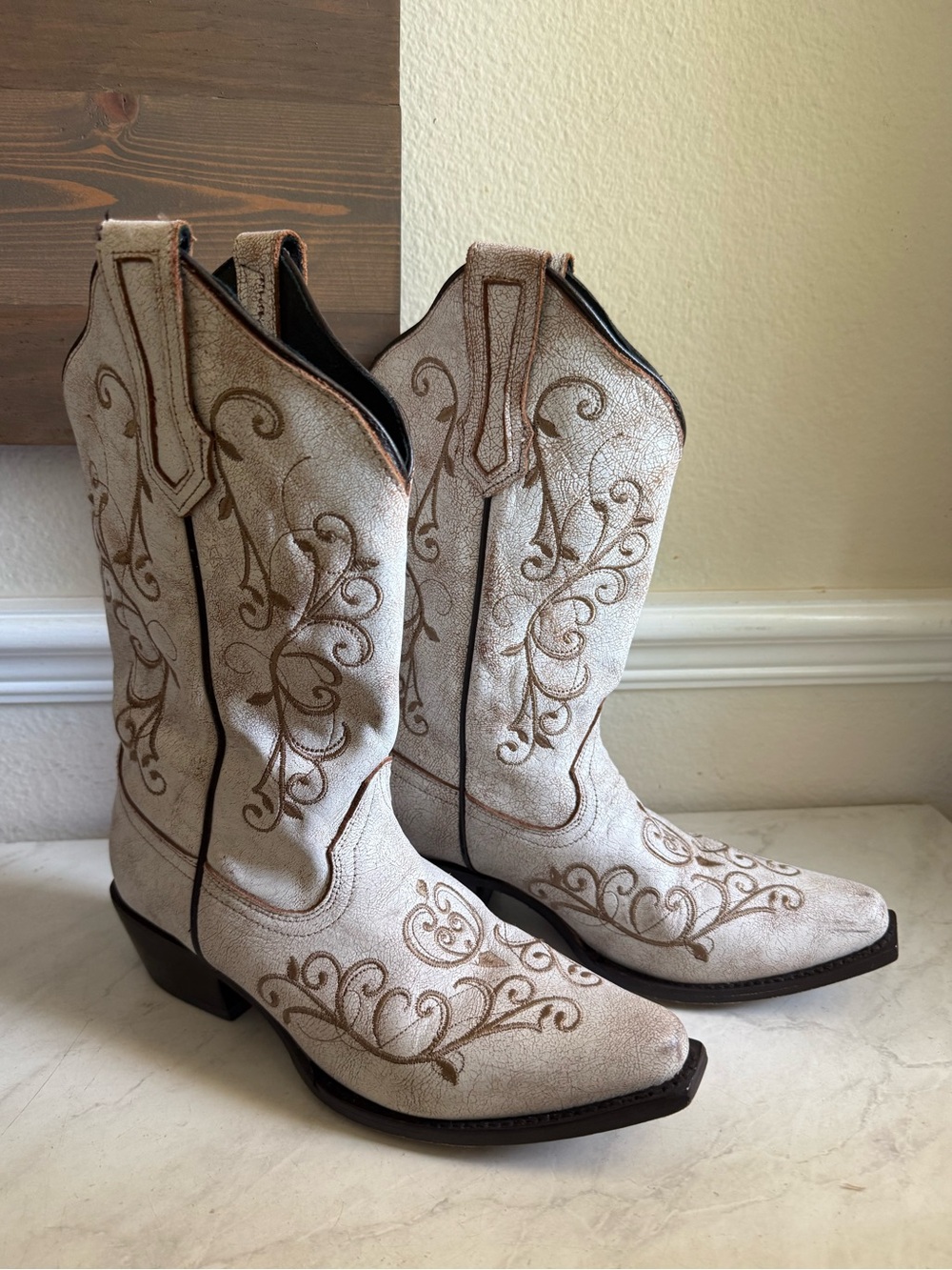 J.B. Dillon Cream Embroidered Western Ankle Boots